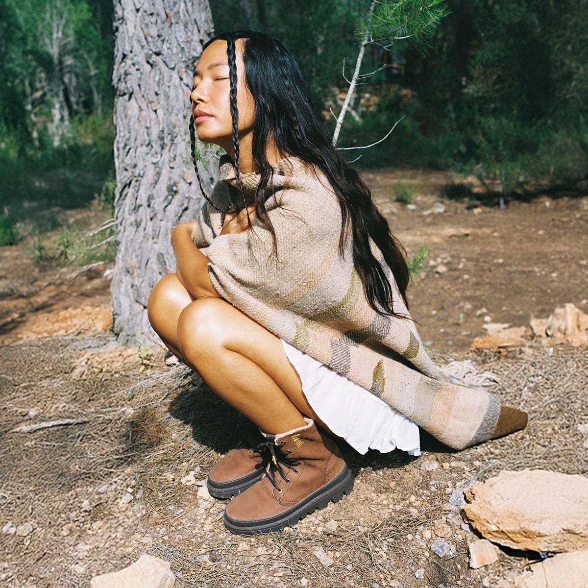 Unalome Laces Premium Wool | Mid Brown