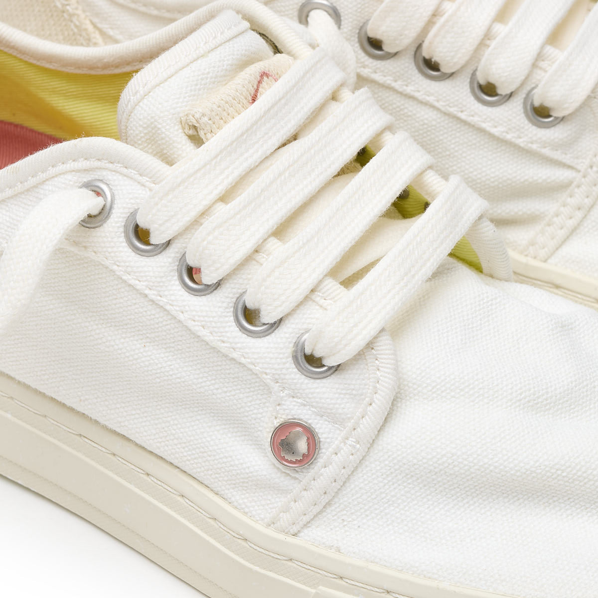 Heisei Gaia Terra.2 | White