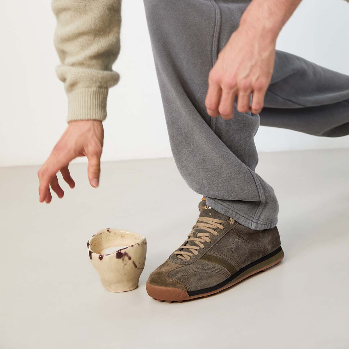 Stardust Suede | Deep Khaki