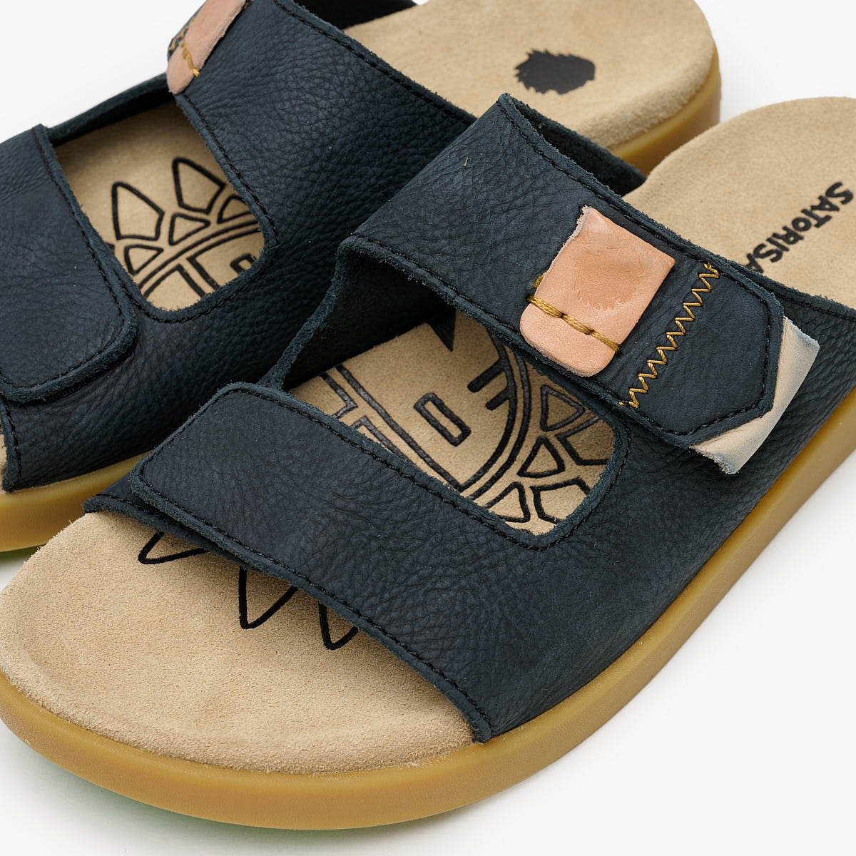 Hootsani Premium | Carbon