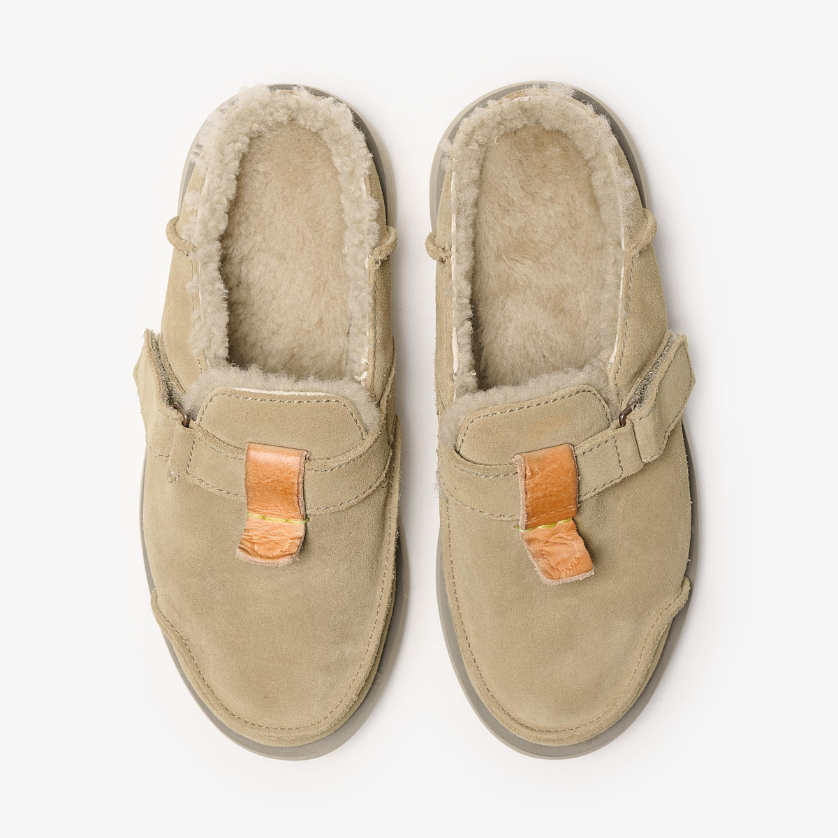 Uwabaki Clog Strap Suede | Driftwood