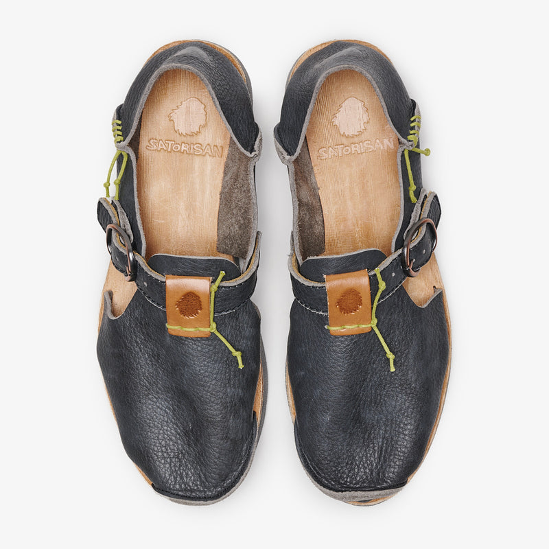 Black Close toe sandals